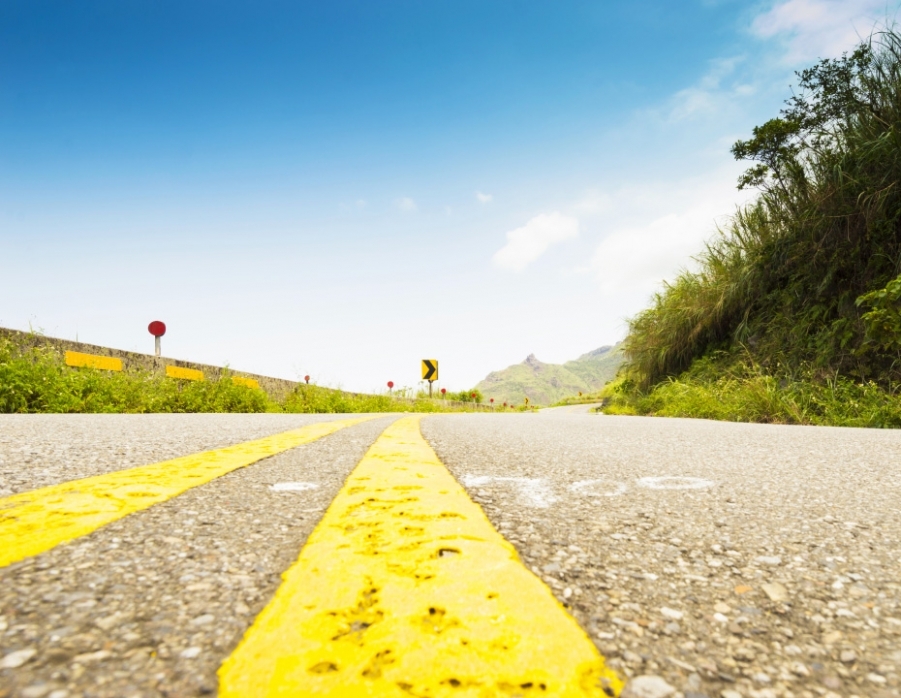 Hertz จองเช่ารถ